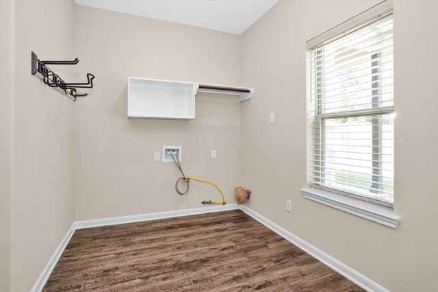 150 Sky Oak Lane, Huntsville, TX 77340