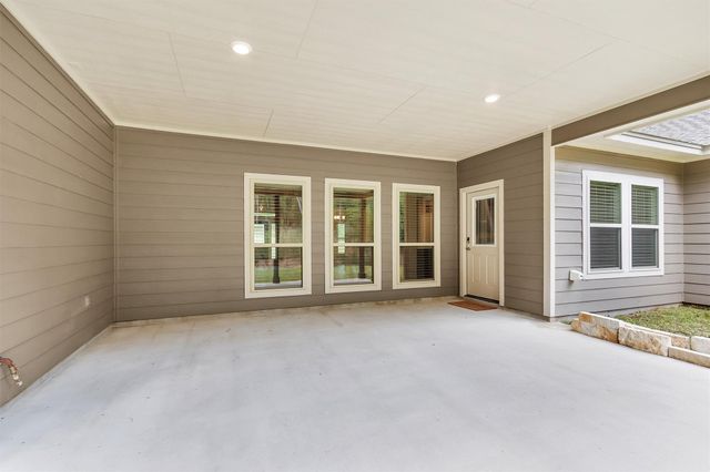 150 Sky Oak Lane, Huntsville, TX 77340