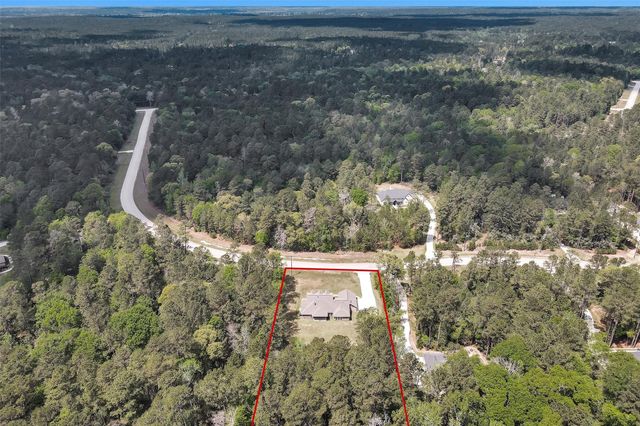 150 Sky Oak Lane, Huntsville, TX 77340