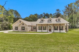 150 Sky Oak Lane, Huntsville, TX 77340