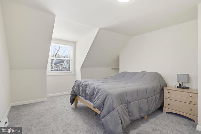 1365 VALLEY RD, Woodlyn, PA 19094