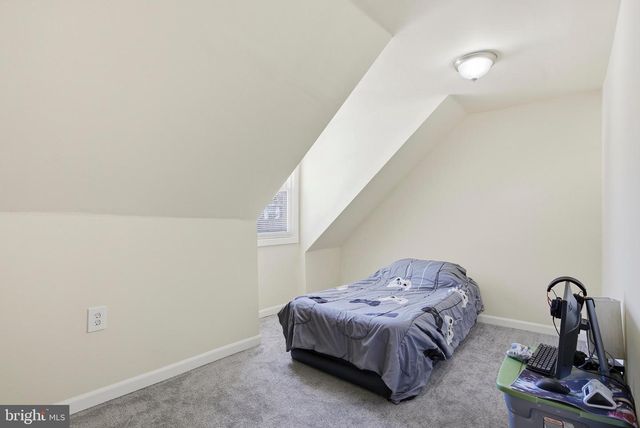 1365 VALLEY RD, Woodlyn, PA 19094