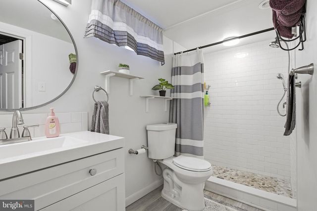 1365 VALLEY RD, Woodlyn, PA 19094