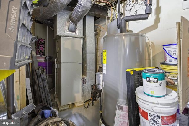 1365 VALLEY RD, Woodlyn, PA 19094