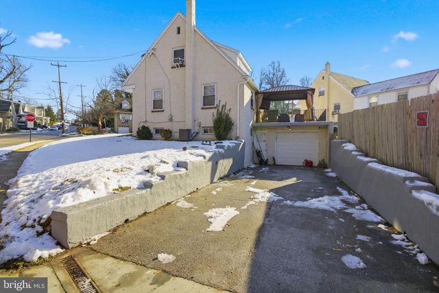 1365 VALLEY RD, Woodlyn, PA 19094