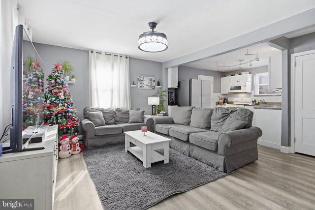 1365 VALLEY RD, Woodlyn, PA 19094