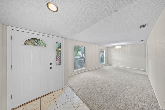 8927 Rich Trace, San Antonio, TX 78251