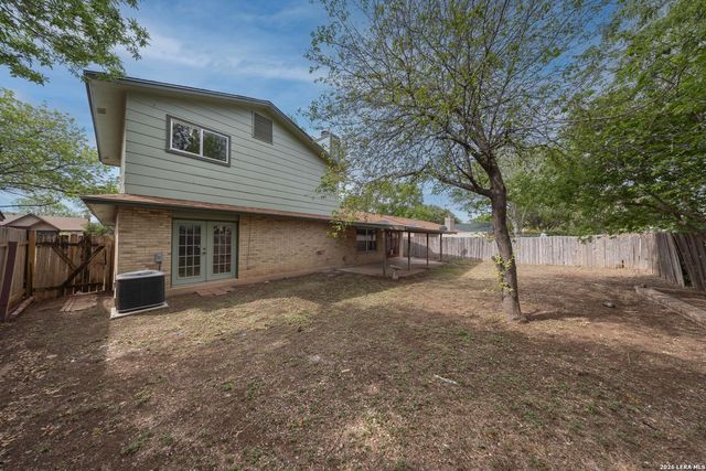 8927 Rich Trace, San Antonio, TX 78251