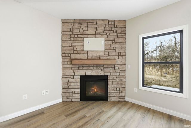 1937 Mud Creek Court, West Lafayette, IN 47906