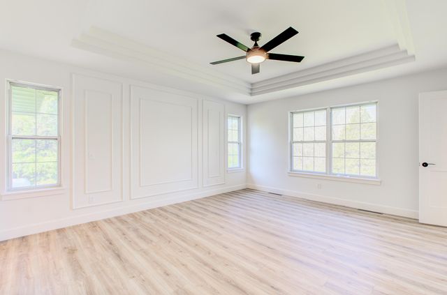 9747 N RTE N, Columbia, MO 65203