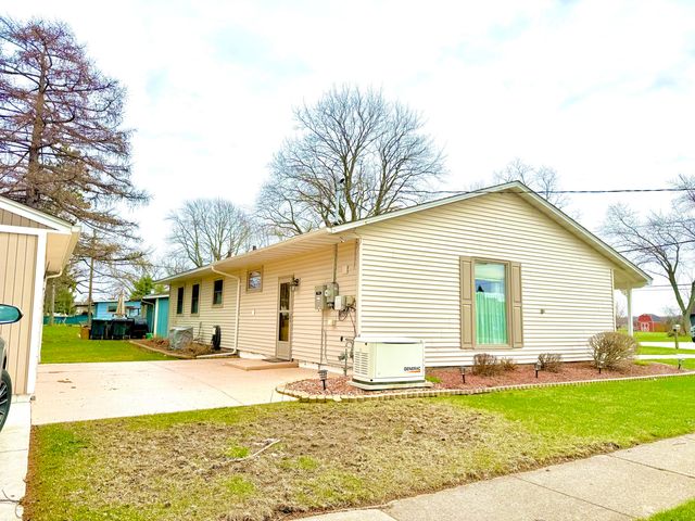 2400 E Cleveland Avenue, Hobart, IN 46342