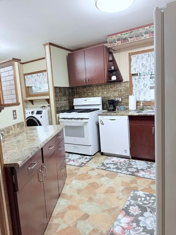 2400 E Cleveland Avenue, Hobart, IN 46342