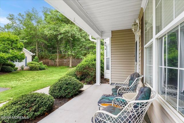 38 Autumntide Drive, Lakewood, NJ 08701