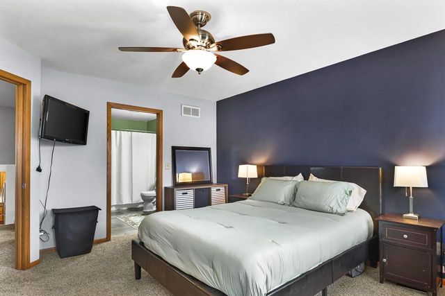 533 Lewellen Street, Marshall, WI 53559