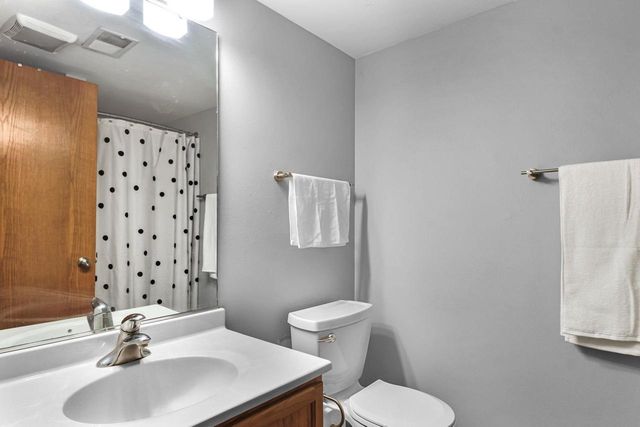 533 Lewellen Street, Marshall, WI 53559