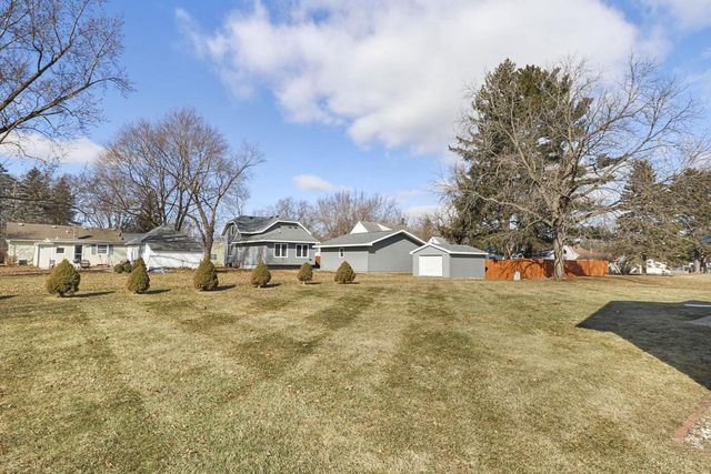 533 Lewellen Street, Marshall, WI 53559