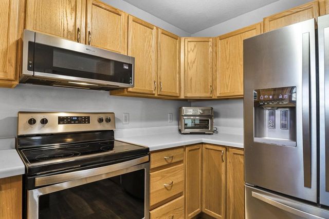 533 Lewellen Street, Marshall, WI 53559