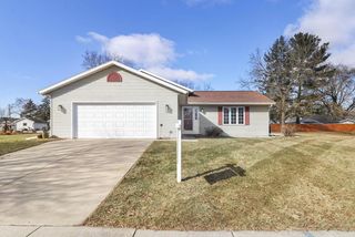 533 Lewellen Street, Marshall, WI 53559