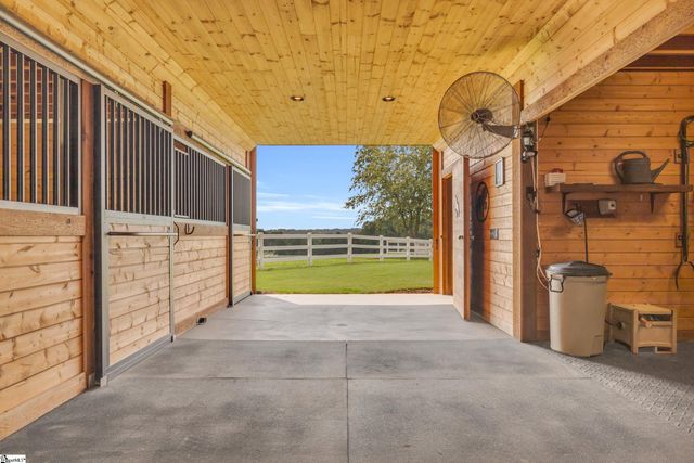 103 Ivy Trail, Williamston, SC 29697