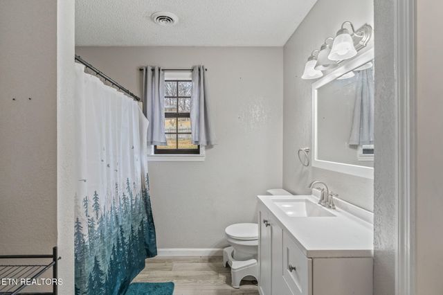 144 Allen Drive, Tazewell, TN 37879