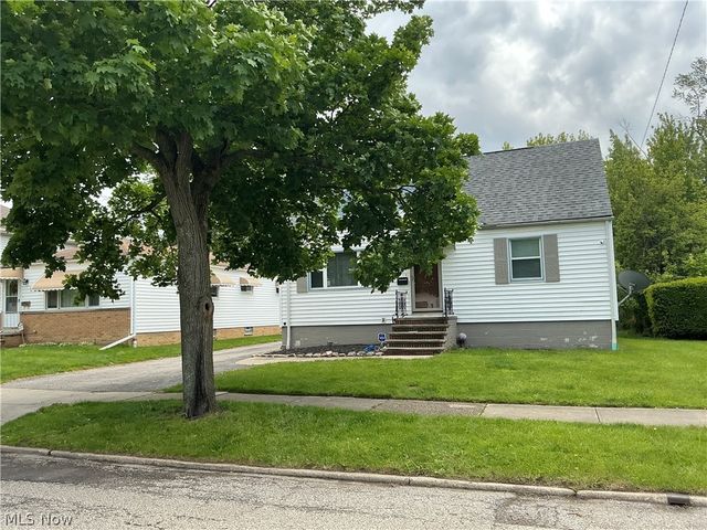 168 Henry Street, Bedford, OH 44146