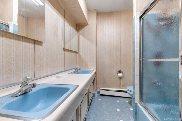 14464 25th Road, Flushing, NY 11354