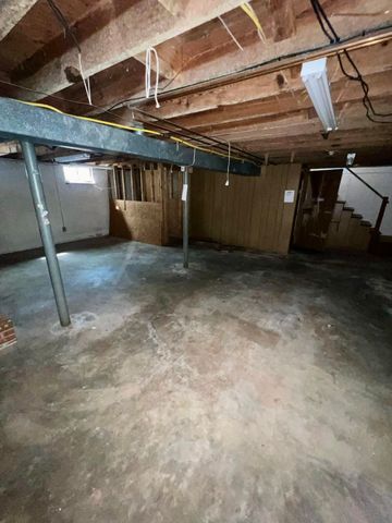 984 Colbourne AVE, Vinton, VA 24179