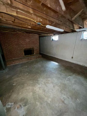 984 Colbourne AVE, Vinton, VA 24179