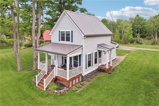 118 Main Street, Kendall, NY 14464