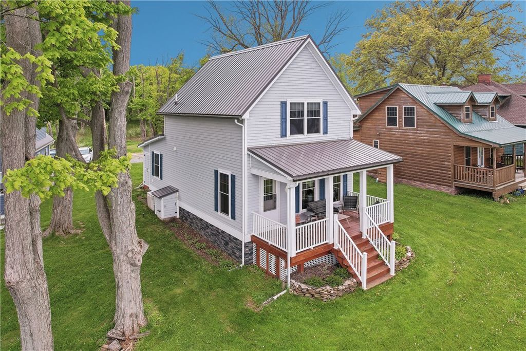 118 Main Street, Kendall, NY 14464