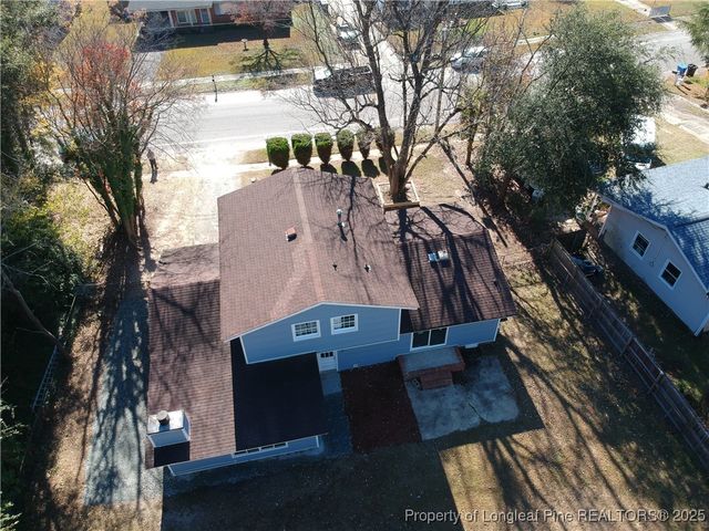 671 Newport Road, Fayetteville, NC 28314