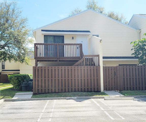 631 Executive Center Drive K204, West Palm Beach, FL 33401