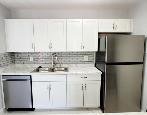 631 Executive Center Drive K204, West Palm Beach, FL 33401