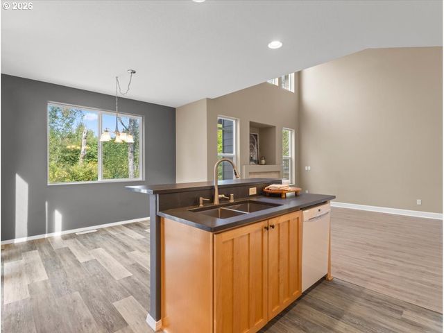 4347 Nw 12TH Loop, Camas, WA 98607