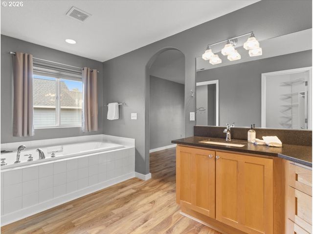 4347 Nw 12TH Loop, Camas, WA 98607
