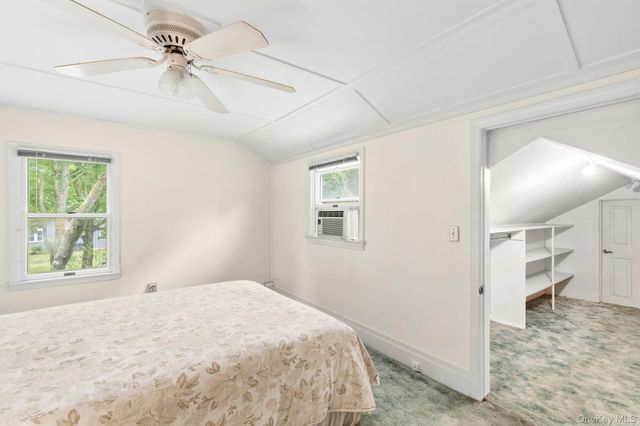 2725 Skunk Lane, Cutchogue, NY 11935