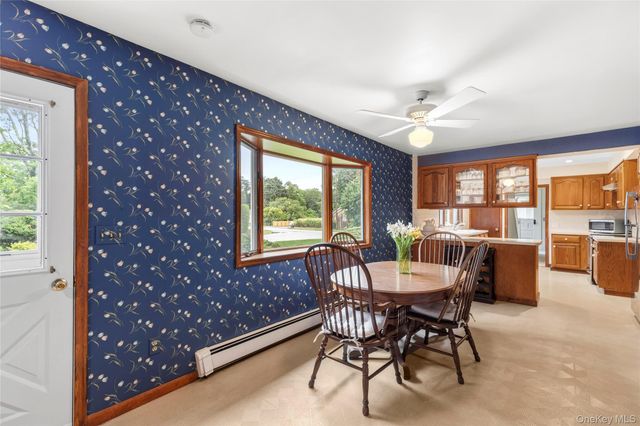 2725 Skunk Lane, Cutchogue, NY 11935