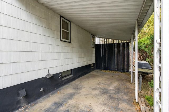 34 Barkalow Street, South Amboy, NJ 08879