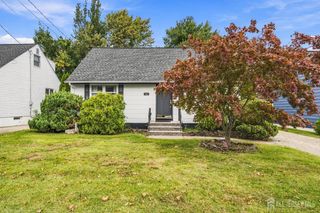 34 Barkalow Street, South Amboy, NJ 08879
