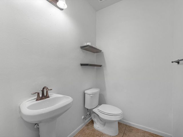 9207 Chloe Drive, Houston, TX 77044
