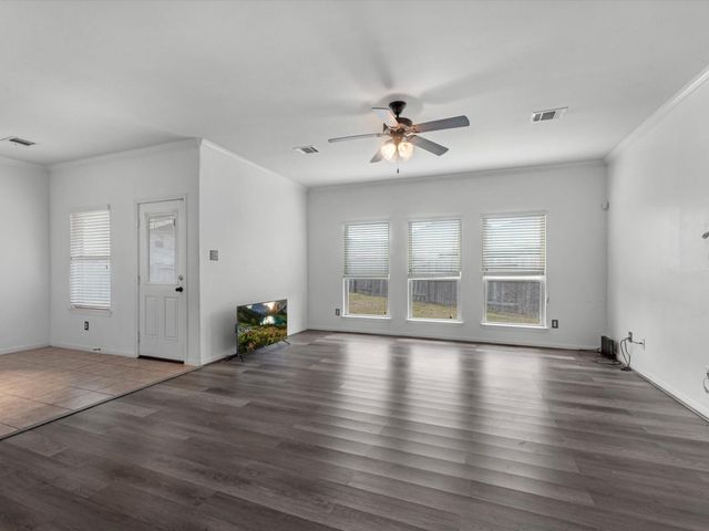9207 Chloe Drive, Houston, TX 77044