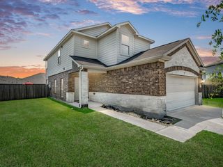 9207 Chloe Drive, Houston, TX 77044
