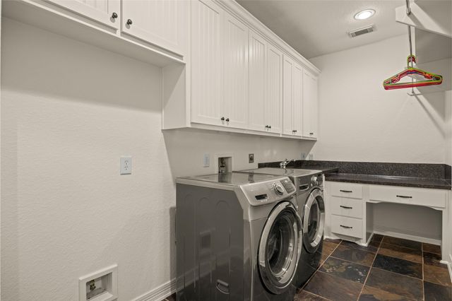 26150 Crown Ranch Boulevard, Montgomery, TX 77316