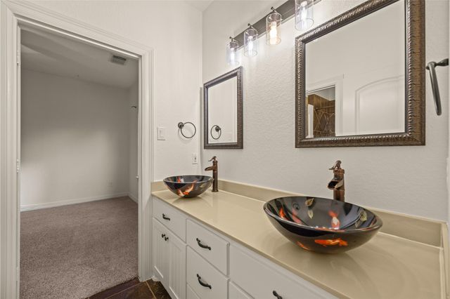 26150 Crown Ranch Boulevard, Montgomery, TX 77316