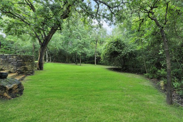 26150 Crown Ranch Boulevard, Montgomery, TX 77316