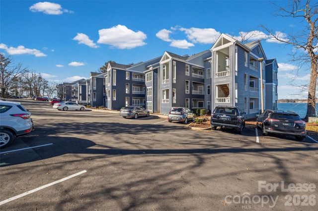 372 Northwest Drive, Davidson, NC 28036