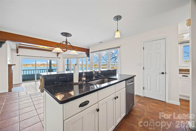 372 Northwest Drive, Davidson, NC 28036