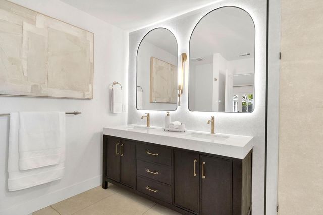 3737 W Minarets Avenue, Fresno, CA 93711