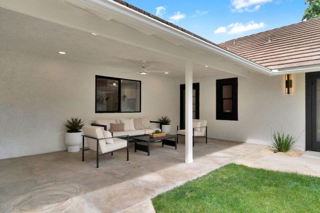 3737 W Minarets Avenue, Fresno, CA 93711