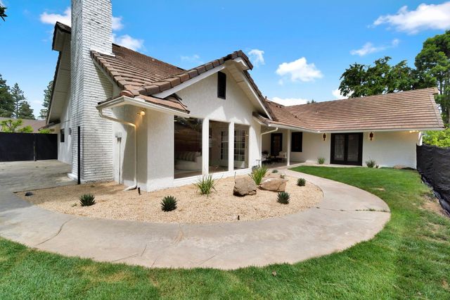 3737 W Minarets Avenue, Fresno, CA 93711